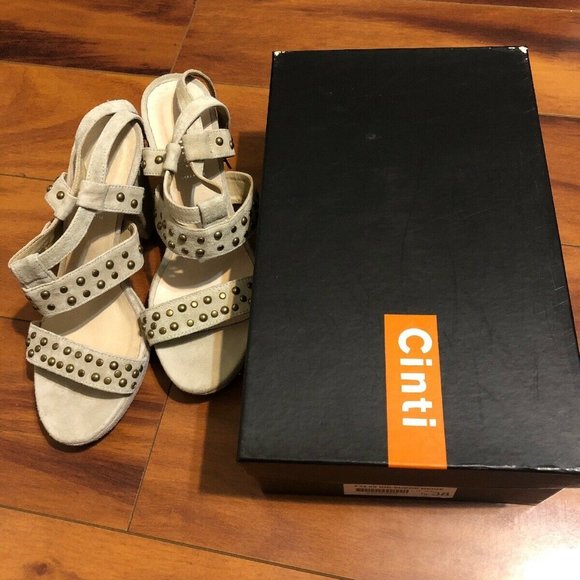 Cinti Heels Beige Color With decorative Studs S38 - Picture 2 of 6